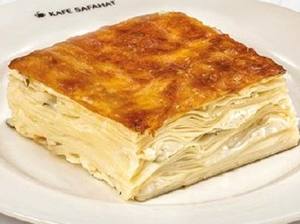 Kafe Safahat Dürdane Ana Su Böreği + Portakal Suyu